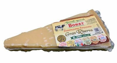 Parmigiano Reggiano (parmezán) Gran Riserva 5 ročný cca 250g BONAT